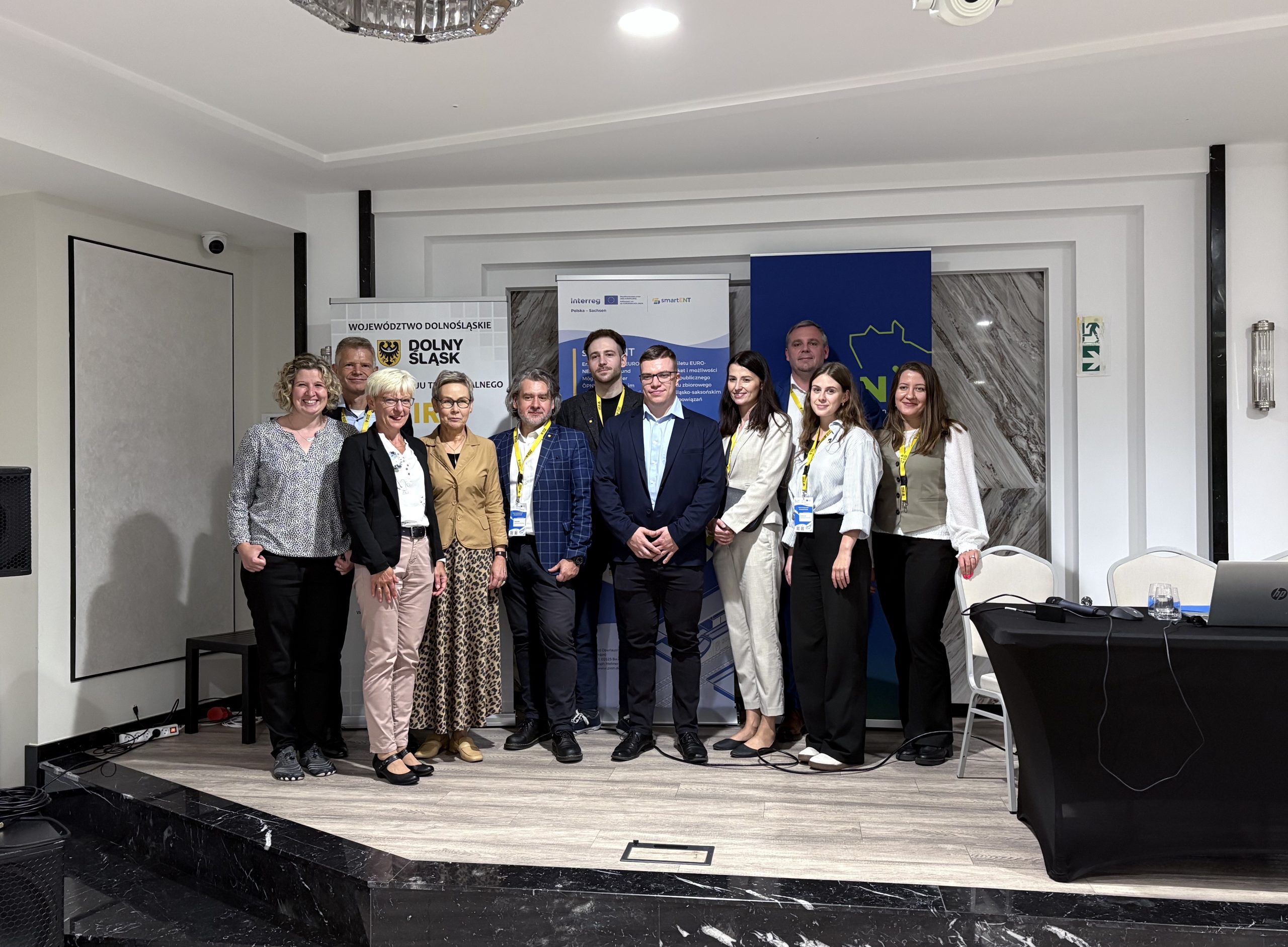 Cross-border connections friendly to passengers